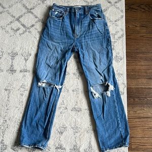 Abercrombie & Fitch Ankle Straight Ultra High Rise jeans